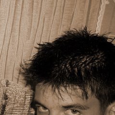 Идрис, Москва