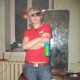 Ася, Москва