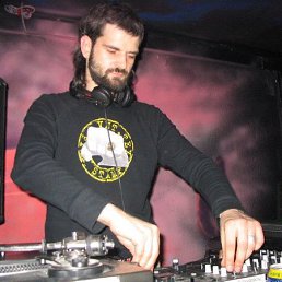 Антон, Москва