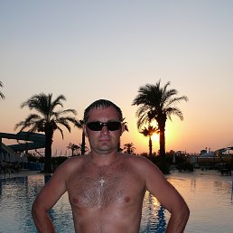 Алишер, Москва