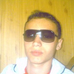 Максим, Москва