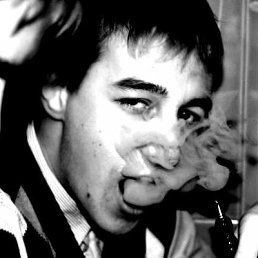 Дэн, Москва