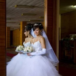 Анюта, Киев